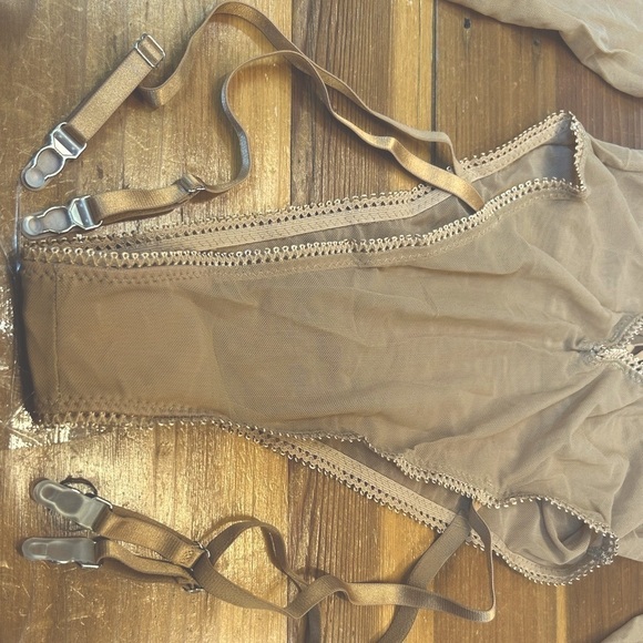 NWT Frederick’s of Hollywood Lola Lee Nude Mesh Teddy, Lace-Up, Garter Straps, S - Picture 10 of 16